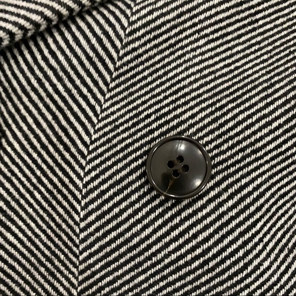 Madewell Averdon Coat in Herringbone Insuluxe Fabric - Picture 9 of 9